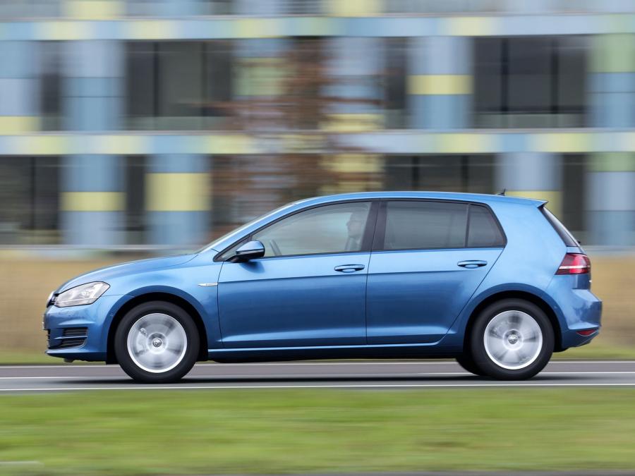  Volkswagen Golf TGI BlueMotion 5-Door 2013 года  (фото 9 из 13)